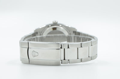 Rolex Oyster Perpetual Date -  REF: 115200
