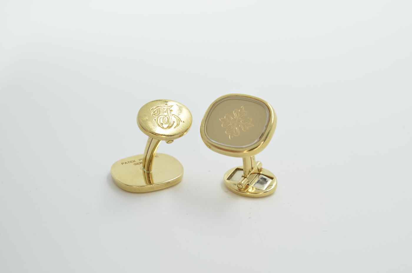 Patek Philippe Cufflinks - REF: 9102