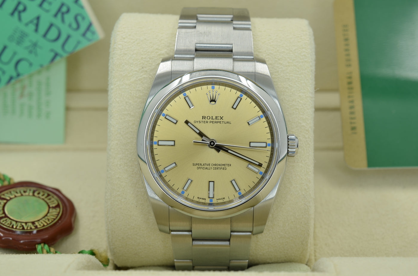 Rolex Oyster Perpetual 34 - REF: 114200 (yellow grape)