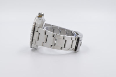 Rolex Submariner "Hulk" - REF:116610lv